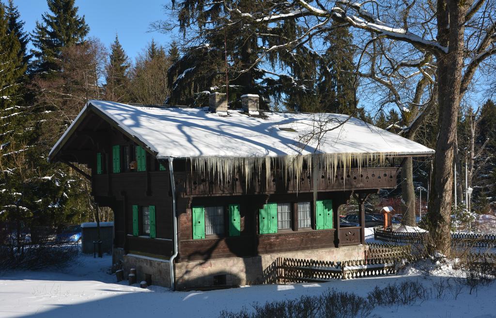 Apartman Forstamt Glatzen Kladska Mariánské Lázně Exteriör bild